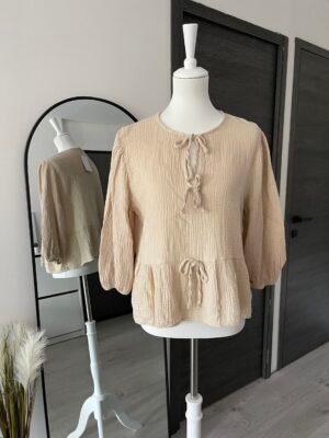 Blouse à noeuds en gaze de coton beige