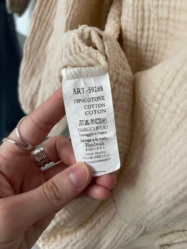 Blouse à noeuds en gaze de coton beige – Image 2