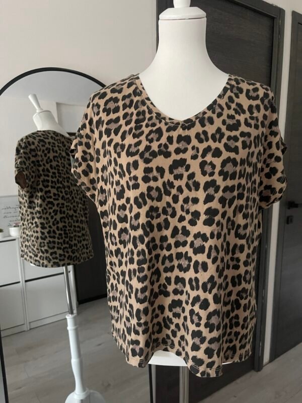 T-shirt en coton imprimé léopard marron – Image 2